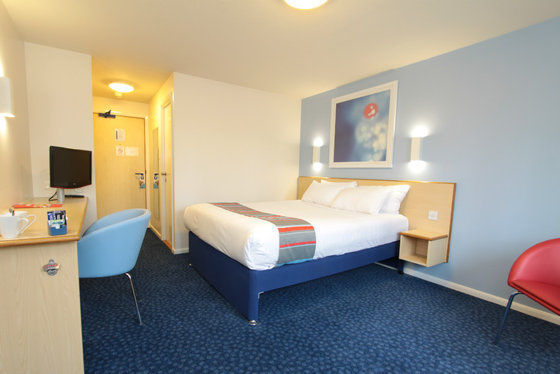Travelodge Peterborough Central الغرفة الصورة
